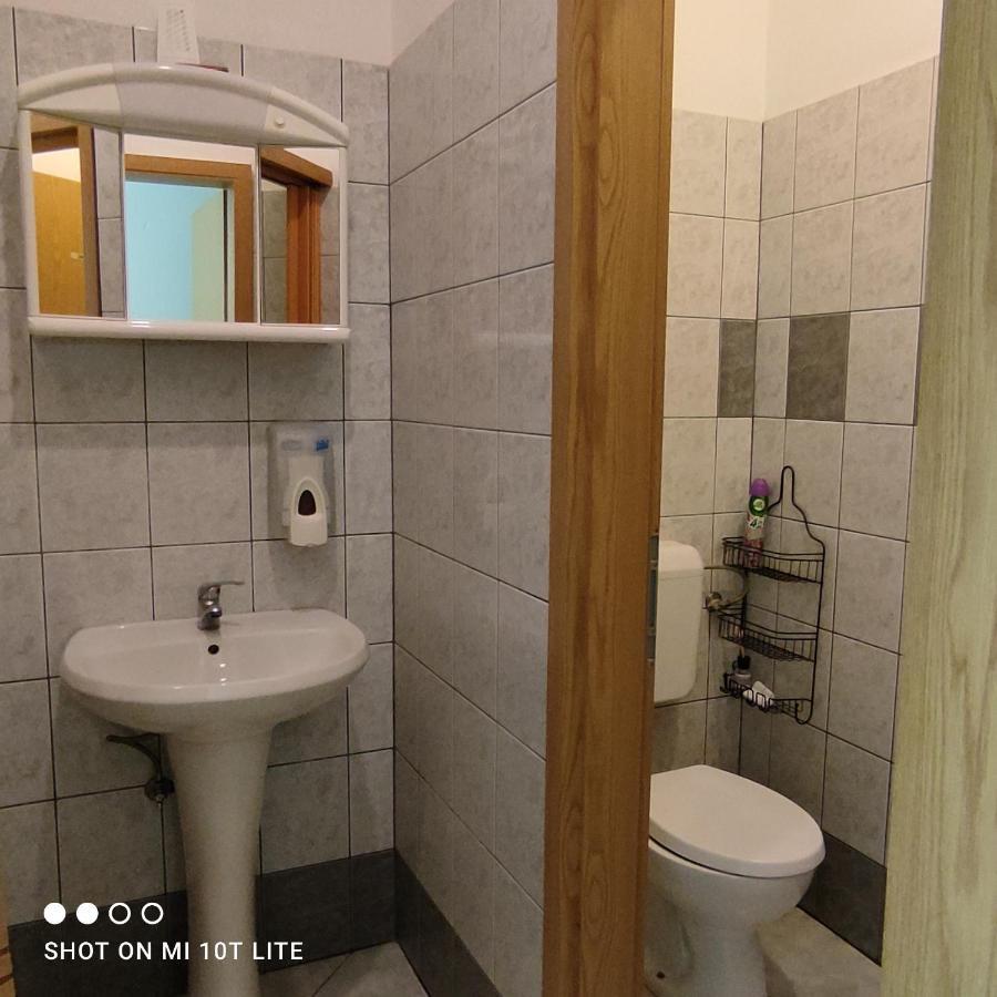 Prenocisce 9A Hotel Tolmin Kültér fotó